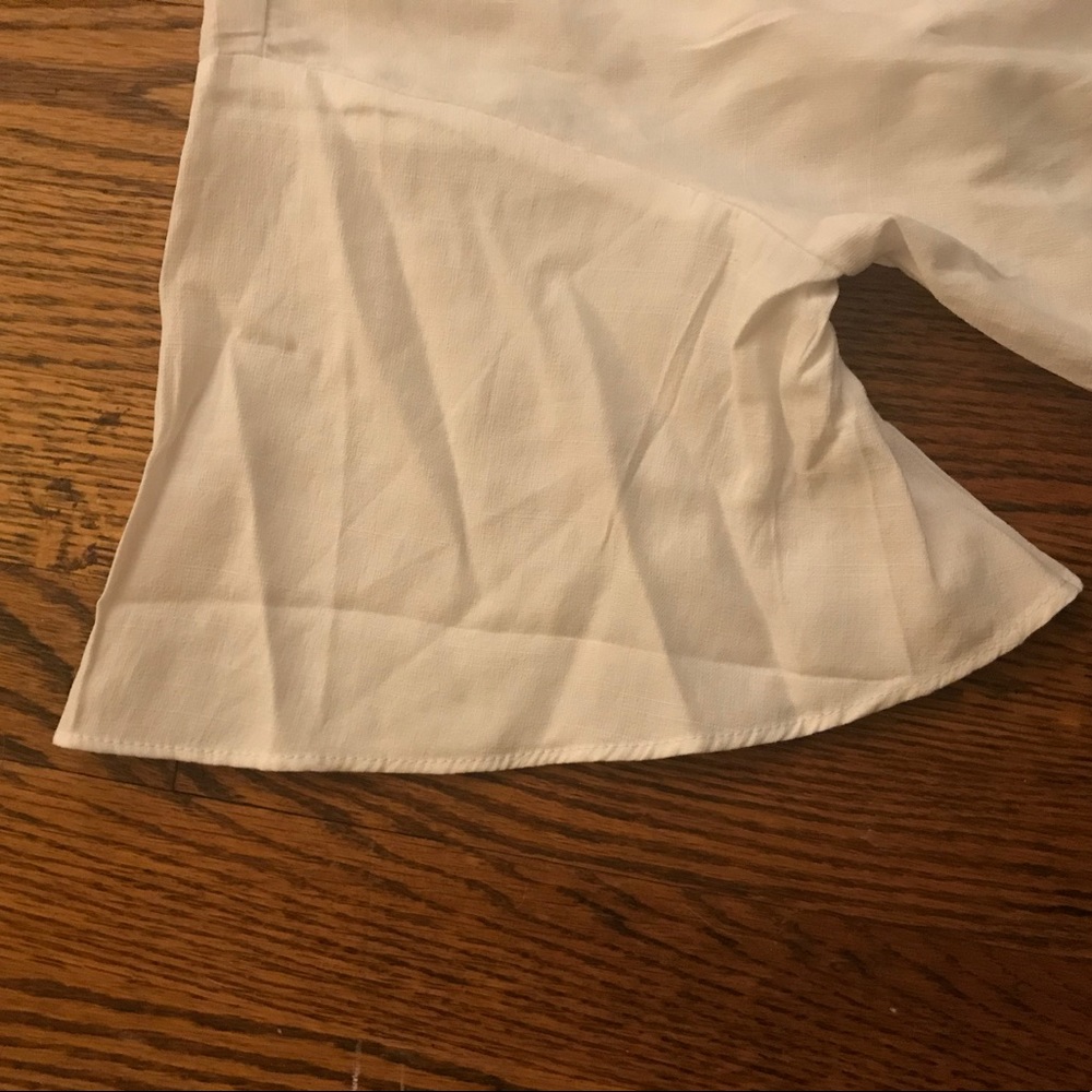 NWT Cropped boho flowy twist shirt with button - Picture 5 of 7